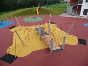 Wet pour for climbing frames